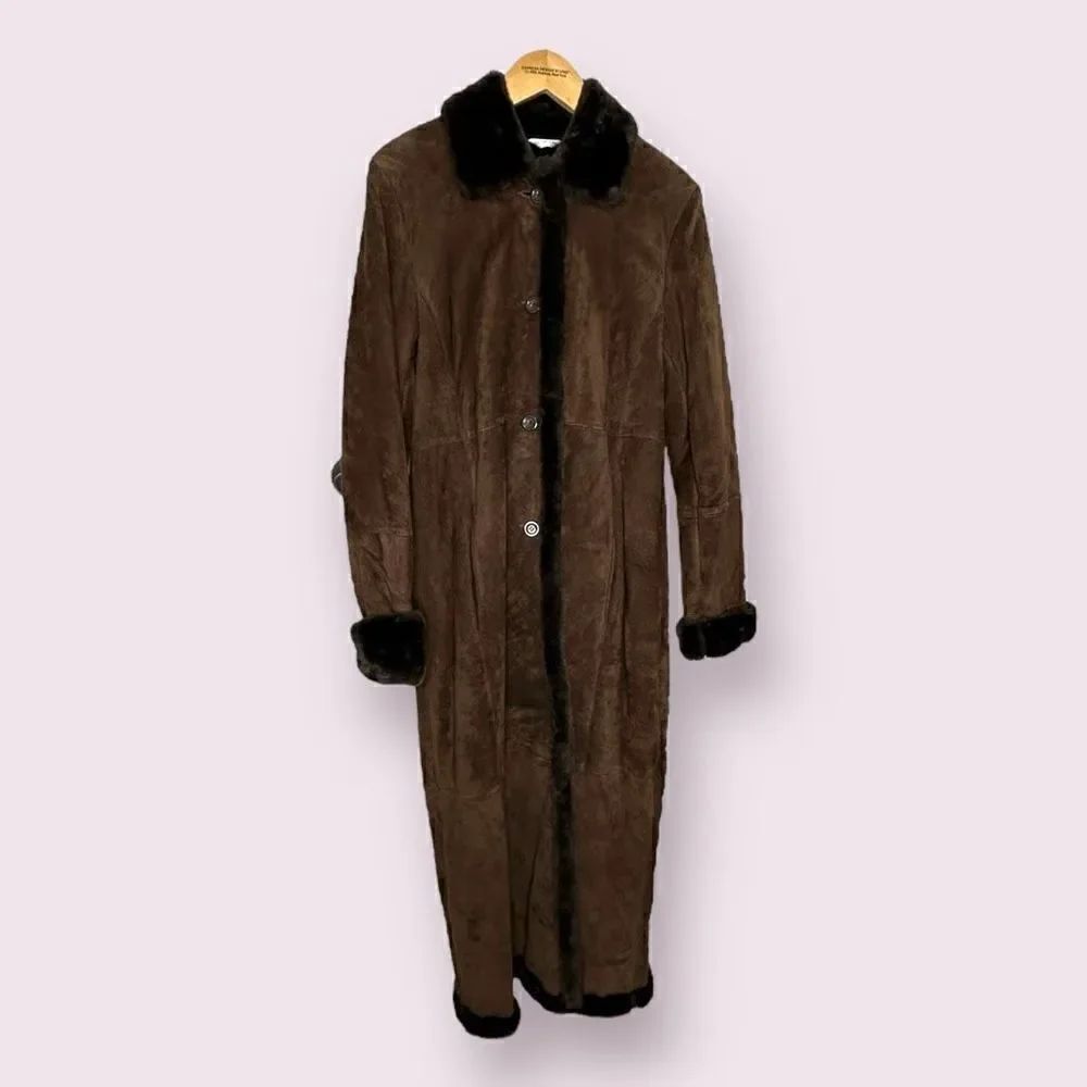 Marvin Richards rich brown leather long overcoat with fur trim size small